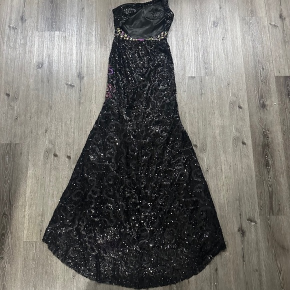 Cinderella One Shoulder Open Back Full Sequin Black & Purple Peacock Dress Sz 4 - Picture 3 of 16